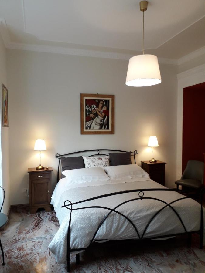 B&B A Spasso Per Torino Buitenkant foto